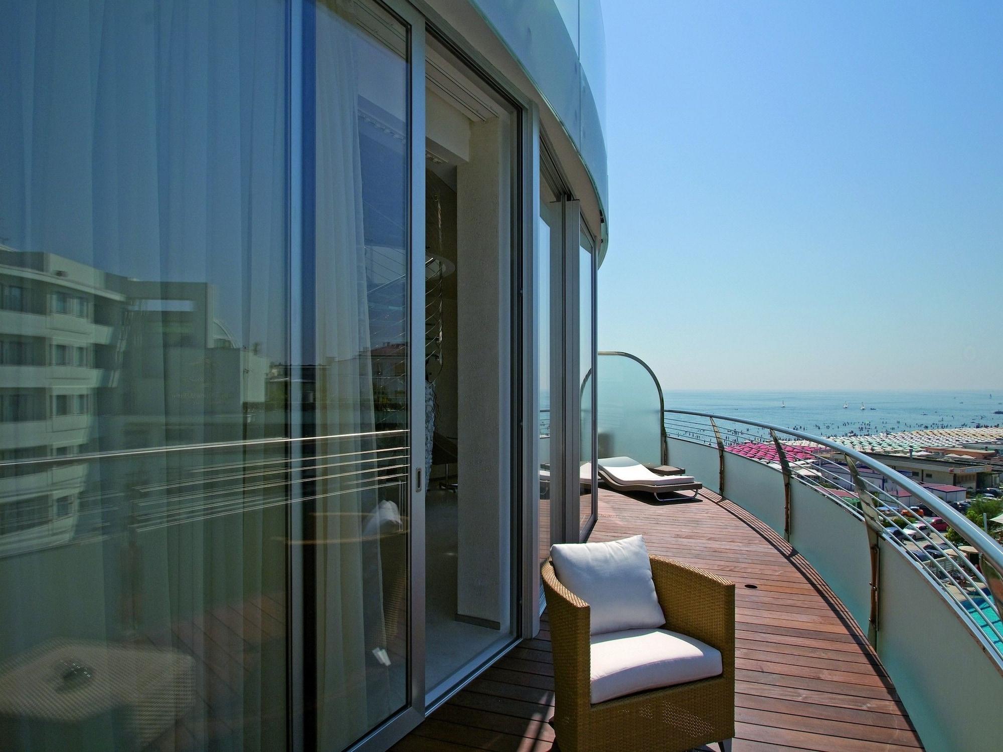 Hotel Waldorf- Premier Resort Milano Marittima Exterior foto